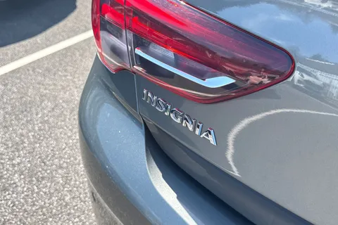 DY68ZRX Vauxhall Insignia 1.6i Turbo Elite Nav Grand Sport Euro 6 (s/s) 5dr Thumbnail #28