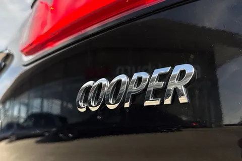 SA19KYO Mini Clubman 1.5 Cooper Exclusive Euro 6 (s/s) 6dr Thumbnail #25