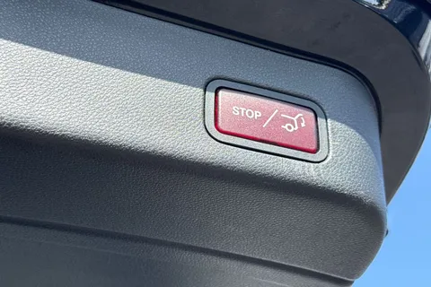 DE18PYV Mercedes-Benz Gle 2.1 GLE250d AMG Line (Premium) G-Tronic 4MATIC Euro 6 (s/s) 5dr Thumbnail #27