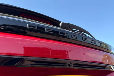 LB24SVW PEUGEOT e-2008 50kWh GT Auto 5dr (7kW Charger) Thumbnail #25