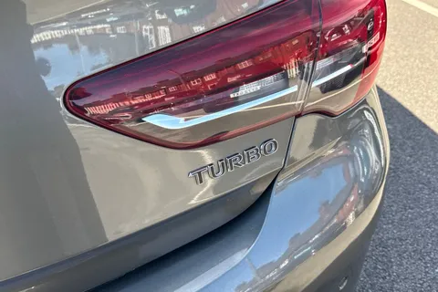 DY68ZRX Vauxhall Insignia 1.6i Turbo Elite Nav Grand Sport Euro 6 (s/s) 5dr Thumbnail #29