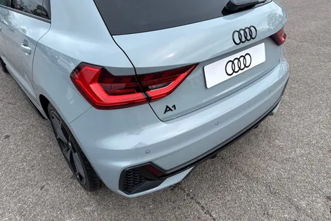 Audi A1 1.5 TFSI 35 Black Edition Sportback S Tronic Euro 6 (s/s) 5dr Thumbnail #8