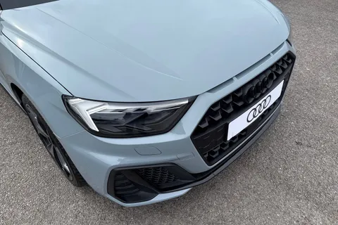 Audi A1 1.5 TFSI 35 Black Edition Sportback S Tronic Euro 6 (s/s) 5dr Thumbnail #9