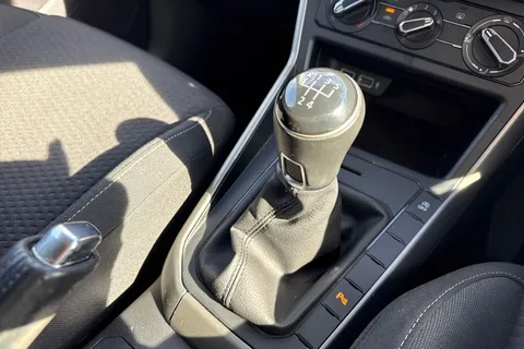 MD21AGZ Volkswagen Polo 1.0 TSI 95 Match 5dr Thumbnail #29