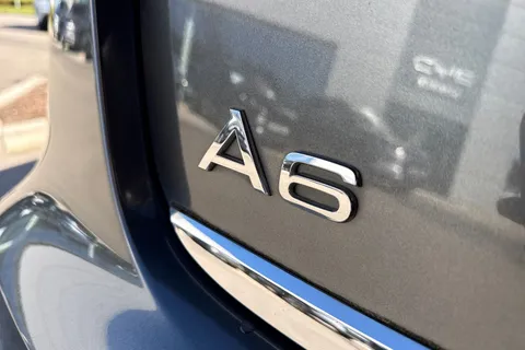 28 of 64 for Audi A6 Saloon 2.0 TDI S line S Tronic quattro Euro 6 (s/s) 4dr