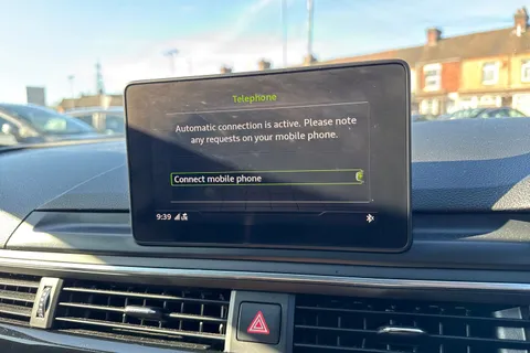 31 of 47 for Audi A4 2.0 TFSI 35 Black Edition S Tronic Euro 6 (s/s) 4dr