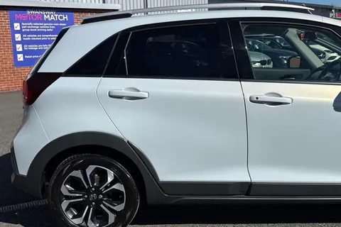 RV71YRL Honda Jazz 1.5 i-MMD Hybrid Crosstar EX 5dr eCVT Thumbnail #31