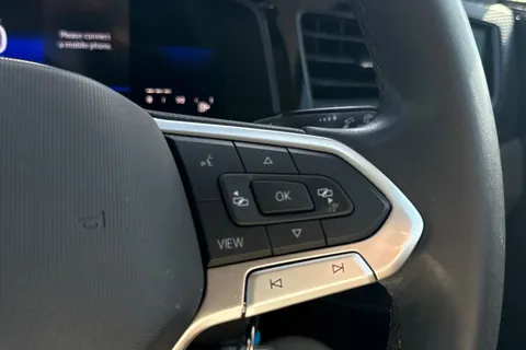 ML22NLU Volkswagen Polo 1.0 TSI Life 5dr **MOBILE PHONE PREP, PARKING SENSORS** Thumbnail #29