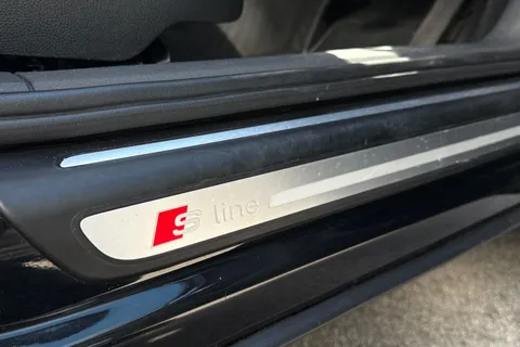 FA18XTE Audi Q3 2.0 TDI S line Edition Euro 6 (s/s) 5dr Thumbnail #30