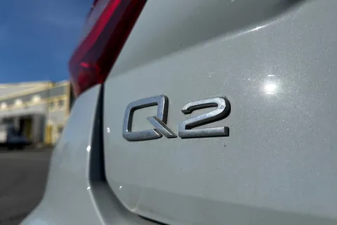 PJ24NJF Audi Q2 Sport 30 TFSI  116 PS 6-speed Thumbnail #32