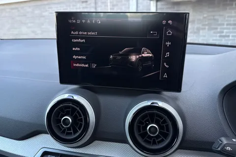 DX26TZC Audi Q2 Sport 30 TFSI  116 PS 6-speed Thumbnail #31