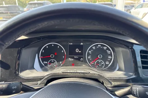 31 of 44 for Volkswagen Polo MK6 Hatchback 5Dr 1.0 65PS SE | Car-Net | App-Connect