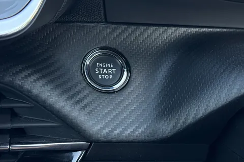 MF21KDN PEUGEOT 2008 1.2 PureTech GT Premium EAT Euro 6 (s/s) 5dr Thumbnail #31