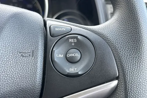 32 of 42 for Honda Jazz 1.3 i-VTEC S Euro 6 (s/s) 5dr