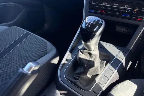 MW22RVF Volkswagen Polo 1.0 TSI Style 5dr Thumbnail #32