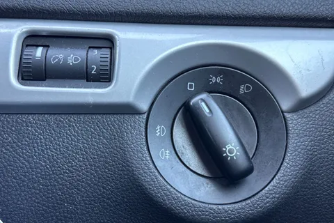 33 of 41 for Škoda Yeti 2.0 TDI SE Plus Euro 5 5dr