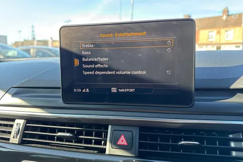 34 of 47 for Audi A4 2.0 TFSI 35 Black Edition S Tronic Euro 6 (s/s) 4dr