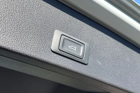 PJ24NJF Audi Q2 Sport 30 TFSI  116 PS 6-speed Thumbnail #35