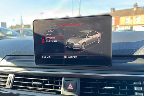 35 of 47 for Audi A4 2.0 TFSI 35 Black Edition S Tronic Euro 6 (s/s) 4dr