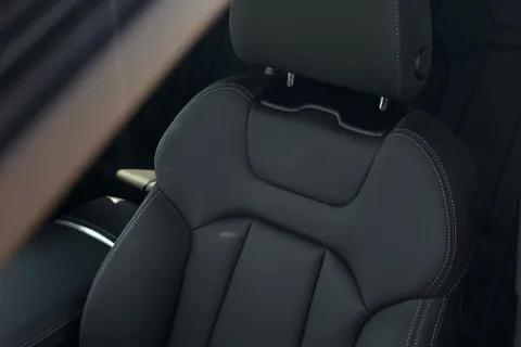 Audi Q7 3.0 TDI V6 Black Edition Tiptronic quattro Euro 6 (s/s) 5dr Thumbnail #33