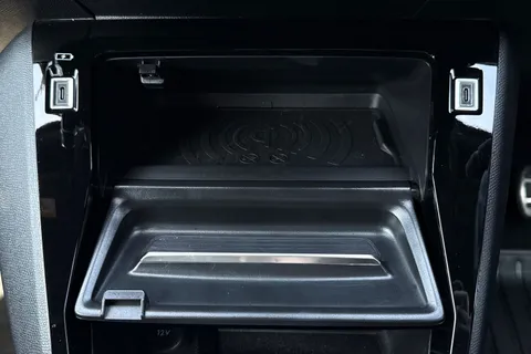 LB24SVW PEUGEOT e-2008 50kWh GT Auto 5dr (7kW Charger) Thumbnail #33