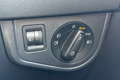 MD21AGZ Volkswagen Polo 1.0 TSI 95 Match 5dr Thumbnail #34