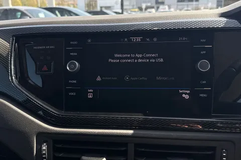 ML22NLU Volkswagen Polo 1.0 TSI Life 5dr **MOBILE PHONE PREP, PARKING SENSORS** Thumbnail #33