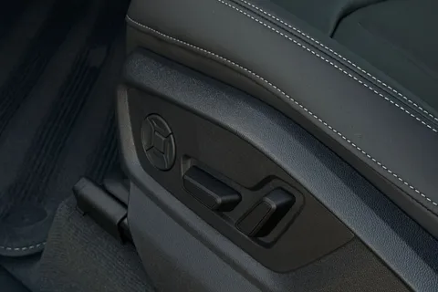 Audi Q7 3.0 TDI V6 Black Edition Tiptronic quattro Euro 6 (s/s) 5dr Thumbnail #34