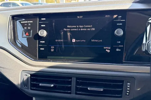 MD21AGZ Volkswagen Polo 1.0 TSI 95 Match 5dr Thumbnail #35