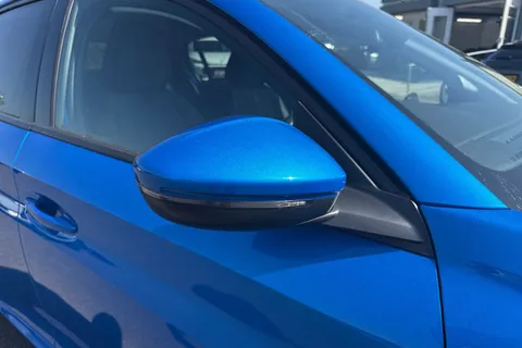 36 of 65 for PEUGEOT 208 1.2 PureTech Allure Euro 6 (s/s) 5dr