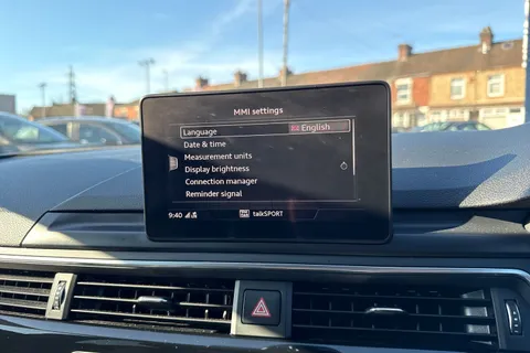 37 of 47 for Audi A4 2.0 TFSI 35 Black Edition S Tronic Euro 6 (s/s) 4dr