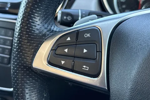 DE18PYV Mercedes-Benz Gle 2.1 GLE250d AMG Line (Premium) G-Tronic 4MATIC Euro 6 (s/s) 5dr Thumbnail #37