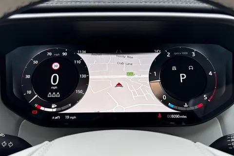 DP25CZE Land Rover Range Rover Sport 3.0 D300 Dynamic SE 5dr Thumbnail #18