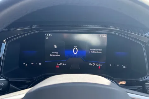 ML22NLU Volkswagen Polo 1.0 TSI Life 5dr **MOBILE PHONE PREP, PARKING SENSORS** Thumbnail #35