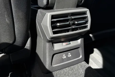  Audi A3 1.5 TFSI Sport Sportback Euro 6 (s/s) 5dr Thumbnail #36