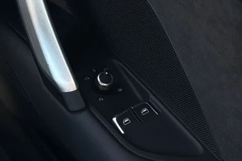 BV72PTZ Audi TT Coup- Black Edition 40 TFSI  197 PS S tronic Thumbnail #37