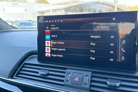 MH73UHU Audi Q5 Black Edition 50 TFSI e quattro 299 PS S tronic Thumbnail #37