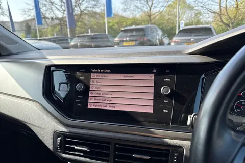 37 of 44 for Volkswagen Polo MK6 Hatchback 5Dr 1.0 65PS SE | Car-Net | App-Connect