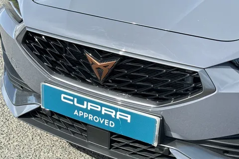 PY24EXB CUPRA Leon 1.4 eHybrid 12.8kWh VZ2 Design Edition DSG Euro 6 (s/s) 5dr Thumbnail #38
