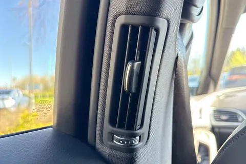 36 of 64 for Audi A6 Saloon 2.0 TDI S line S Tronic quattro Euro 6 (s/s) 4dr