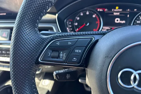 39 of 47 for Audi A4 2.0 TFSI 35 Black Edition S Tronic Euro 6 (s/s) 4dr