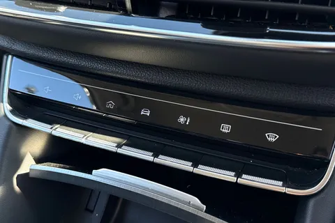 MC72VOD MG Mg Hs 1.5 T-GDI Excite DCT Euro 6 (s/s) 5dr Thumbnail #40