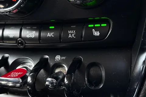 SA19KYO Mini Clubman 1.5 Cooper Exclusive Euro 6 (s/s) 6dr Thumbnail #37