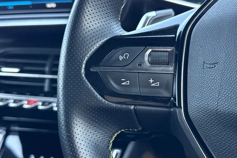 MF21KDN PEUGEOT 2008 1.2 PureTech GT Premium EAT Euro 6 (s/s) 5dr Thumbnail #37