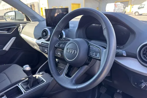 PJ24NJF Audi Q2 Sport 30 TFSI  116 PS 6-speed Thumbnail #40