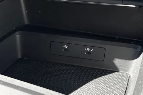 PJ22KCN Audi A3 1.5 TFSI 35 Sport Sportback Euro 6 (s/s) 5dr Thumbnail #41