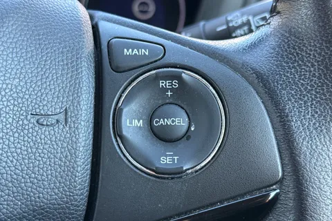 MF68DKN Honda HR-V 1.5 i-VTEC SE Euro 6 (s/s) 5dr Thumbnail #40