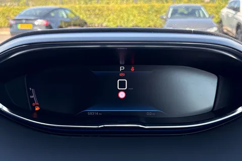 AE71ZZP PEUGEOT 5008 1.2 PureTech GT Premium EAT Euro 6 (s/s) 5dr Thumbnail #41