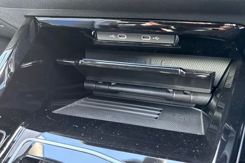  Volkswagen Golf 2.0 TSI R Black Edition DSG 4Motion Euro 6 (s/s) 5dr Thumbnail #39