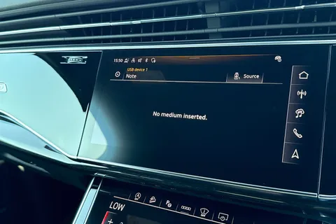 Audi Q7 3.0 TDI V6 Black Edition Tiptronic quattro Euro 6 (s/s) 5dr Thumbnail #40